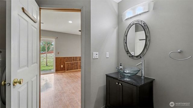 132 76th Place SW, Everett, WA 98203