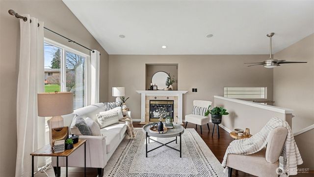 132 76th Place SW, Everett, WA 98203