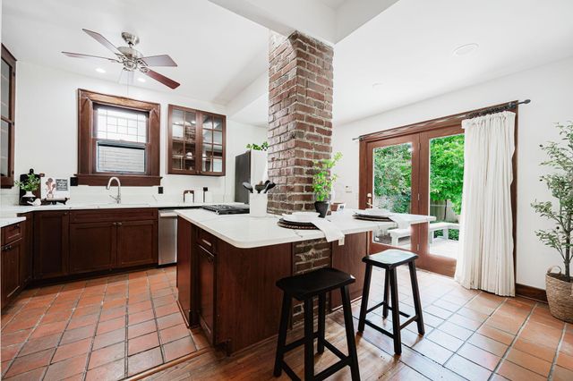 373 Stewart Avenue, Columbus, OH 43206
