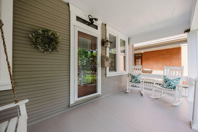 373 Stewart Avenue, Columbus, OH 43206