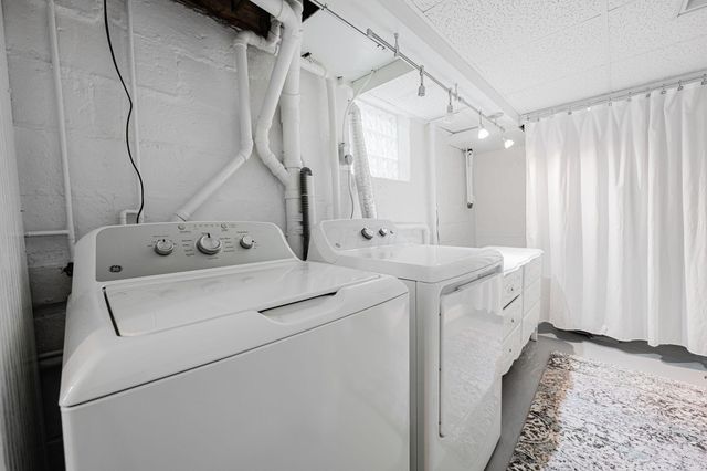 373 Stewart Avenue, Columbus, OH 43206