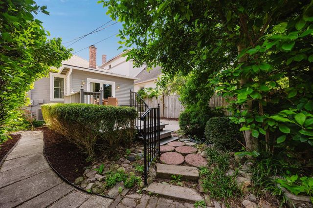 373 Stewart Avenue, Columbus, OH 43206