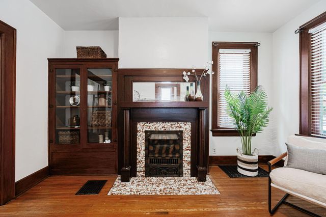 373 Stewart Avenue, Columbus, OH 43206