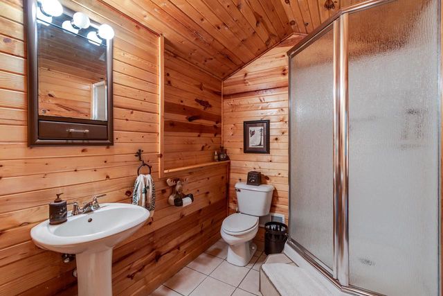 2001 Timber Lake Road, Oregon, WI 53575