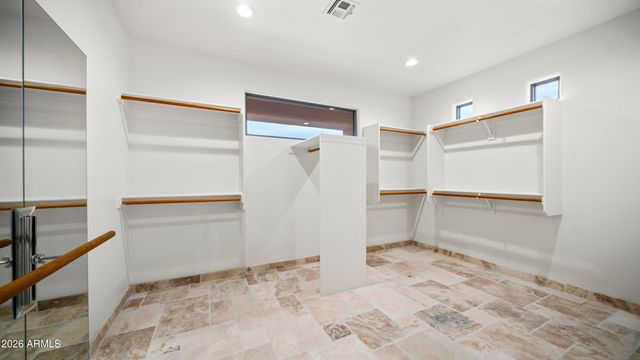 33516 N 7th Street, Phoenix, AZ 85085