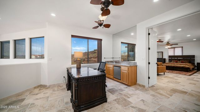 33516 N 7th Street, Phoenix, AZ 85085