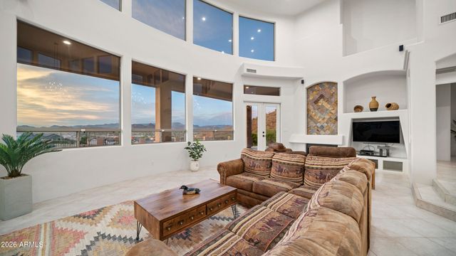 33516 N 7th Street, Phoenix, AZ 85085