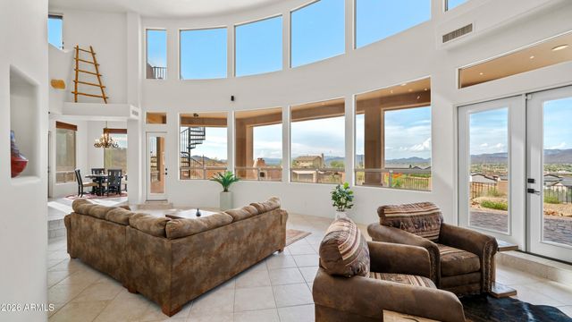 33516 N 7th Street, Phoenix, AZ 85085
