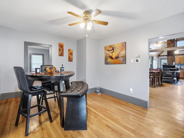 9 Turnpike Rd, Townsend, MA 01469