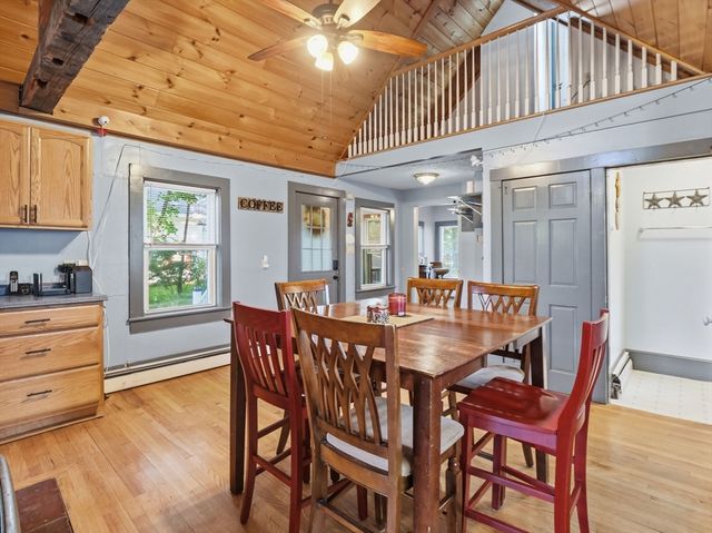 9 Turnpike Rd, Townsend, MA 01469