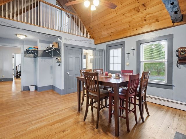 9 Turnpike Rd, Townsend, MA 01469
