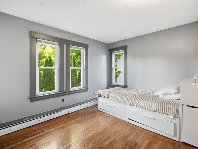 9 Turnpike Rd, Townsend, MA 01469