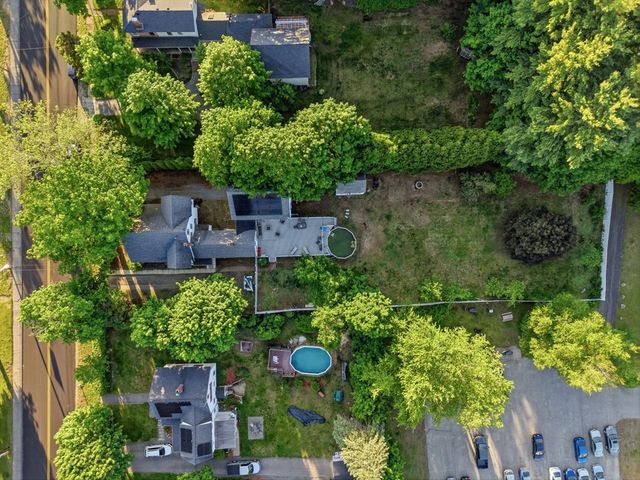 9 Turnpike Rd, Townsend, MA 01469