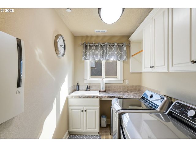 2552 Nw 12TH Cir, Camas, WA 98607