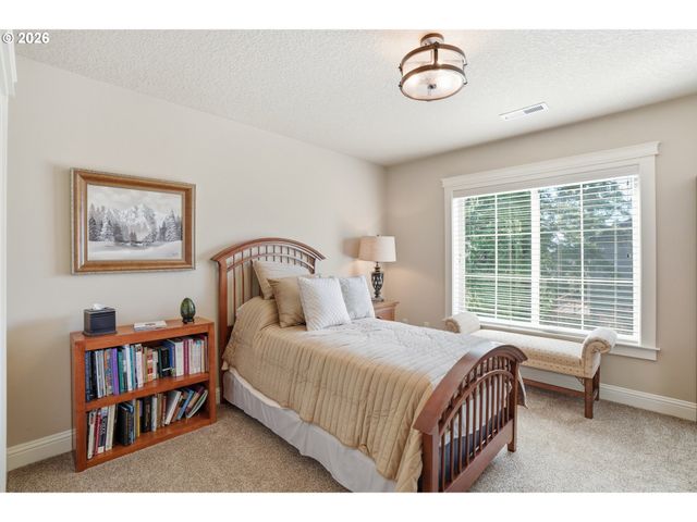 2552 Nw 12TH Cir, Camas, WA 98607
