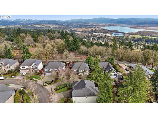 2552 Nw 12TH Cir, Camas, WA 98607
