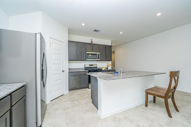 1118 Appaloosa Lane, Rosharon, TX 77583