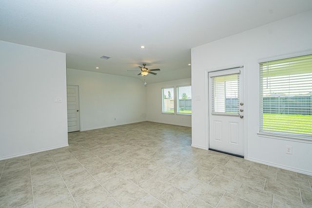 1118 Appaloosa Lane, Rosharon, TX 77583