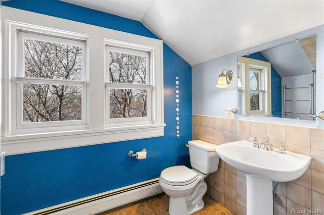 1827 N Bellaire Street, Denver, CO 80220