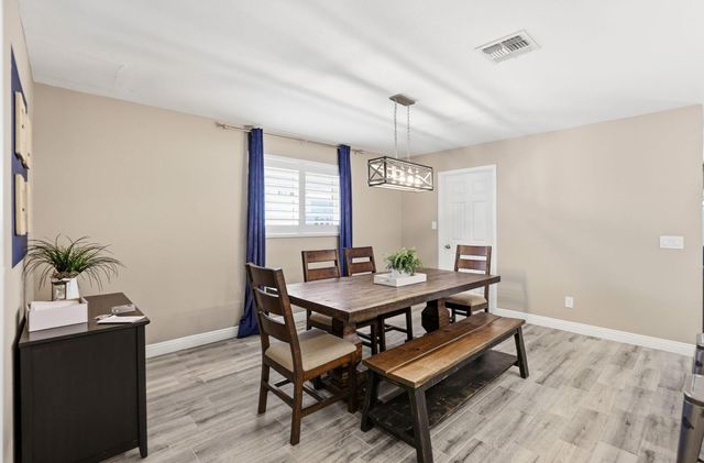 4607 N 82nd Street, Scottsdale, AZ 85251