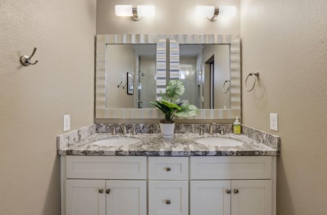 4607 N 82nd Street, Scottsdale, AZ 85251
