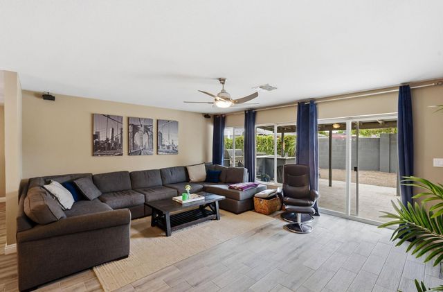 4607 N 82nd Street, Scottsdale, AZ 85251