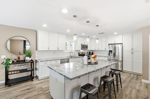 4607 N 82nd Street, Scottsdale, AZ 85251