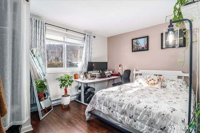 38 Candlewood Lake Road South APT 3, New Milford, CT 06776