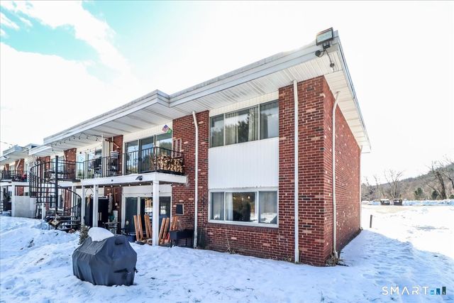 38 Candlewood Lake Road South APT 3, New Milford, CT 06776