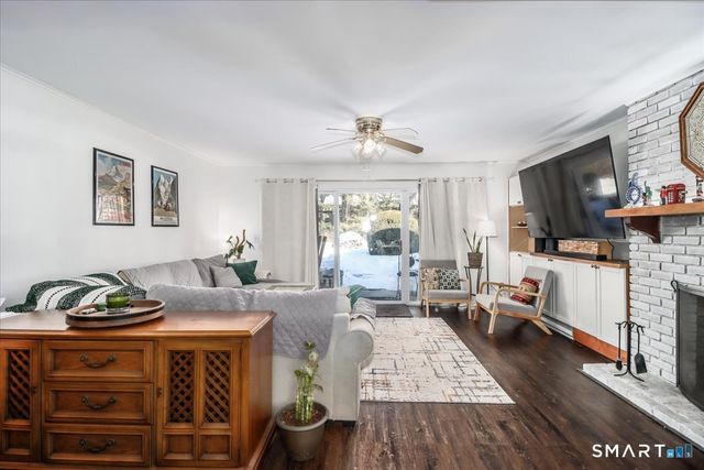 38 Candlewood Lake Road South APT 3, New Milford, CT 06776