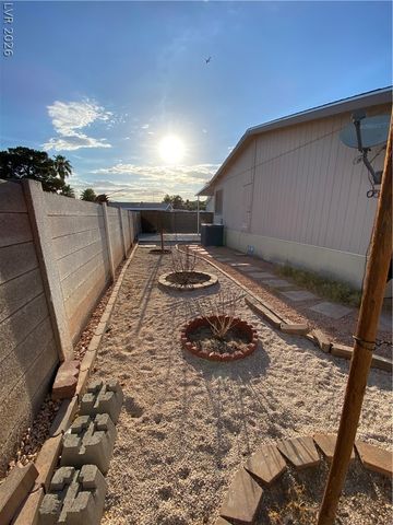 5621 Tahoe Drive, Las Vegas, NV 89142