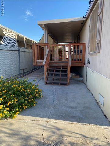 5621 Tahoe Drive, Las Vegas, NV 89142
