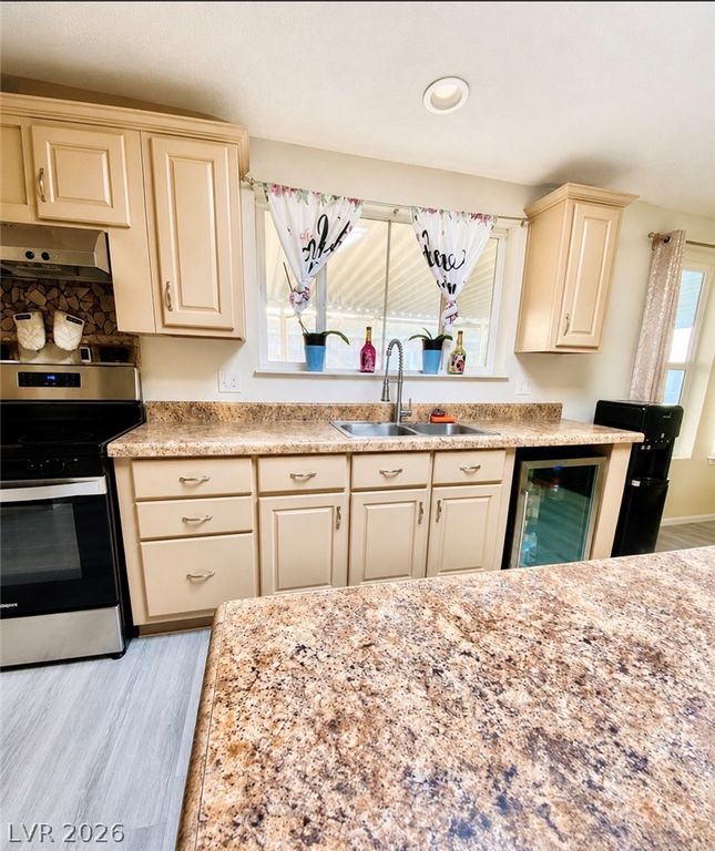 5621 Tahoe Drive, Las Vegas, NV 89142 — photo 3