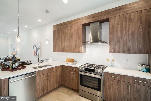 336 POTTS ST, Philadelphia, PA 19123