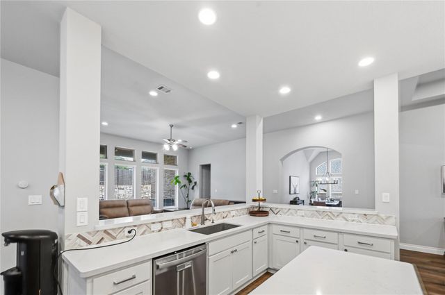 140 Catani LOOP, Georgetown, TX 78628