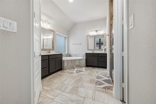 140 Catani LOOP, Georgetown, TX 78628