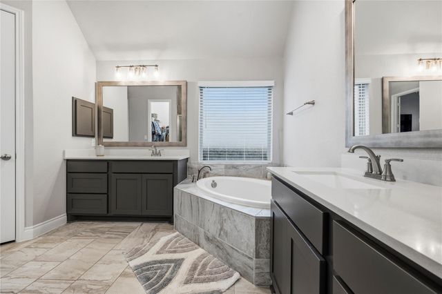 140 Catani LOOP, Georgetown, TX 78628