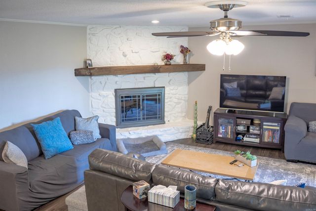 5517 McMurtrey Drive, North Little Rock, AR 72118