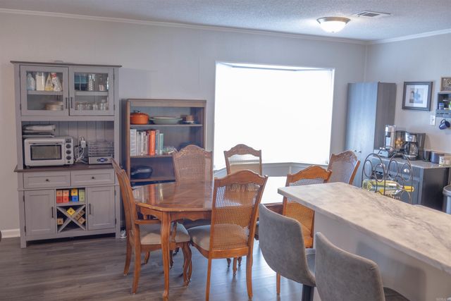 5517 McMurtrey Drive, North Little Rock, AR 72118