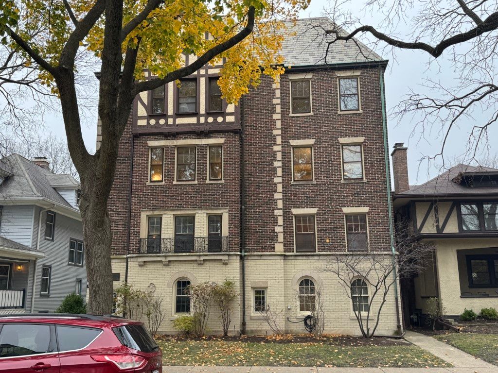1114 MAPLE Avenue 2B, Evanston, IL 60202 — exterior