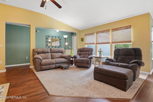 75047 RAVENWOOD Drive, Yulee, FL 32097