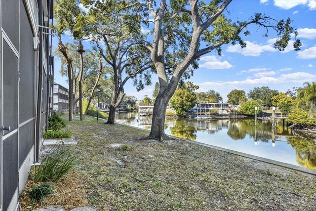 9125 TUDOR DRIVE D109, Tampa, FL 33615