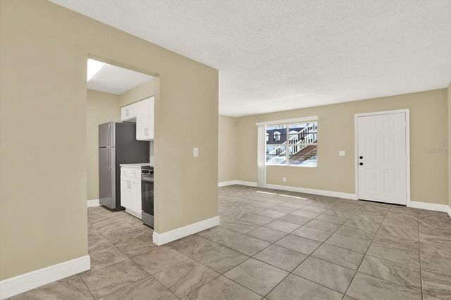 9125 TUDOR DRIVE D109, Tampa, FL 33615