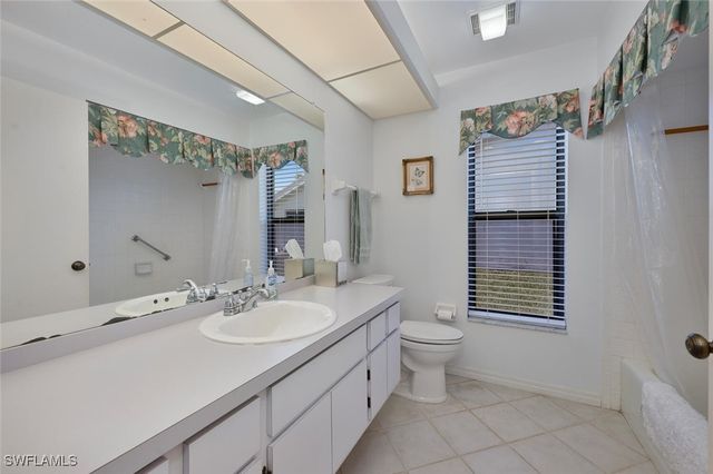 28481 Winthrop CIR, Bonita Springs, FL 34134