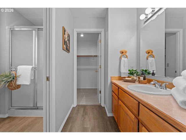 2253 Se 74TH Ave, Hillsboro, OR 97123