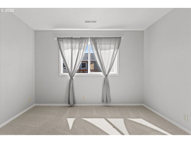 2253 Se 74TH Ave, Hillsboro, OR 97123
