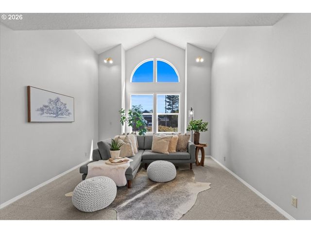 2253 Se 74TH Ave, Hillsboro, OR 97123