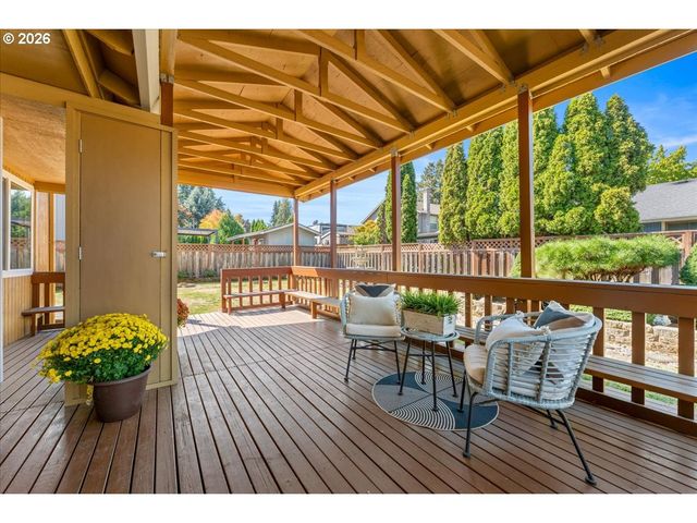 2253 Se 74TH Ave, Hillsboro, OR 97123