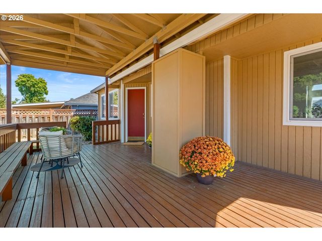 2253 Se 74TH Ave, Hillsboro, OR 97123