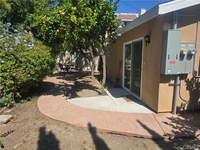 421 W Lexington, Glendale, CA 91203